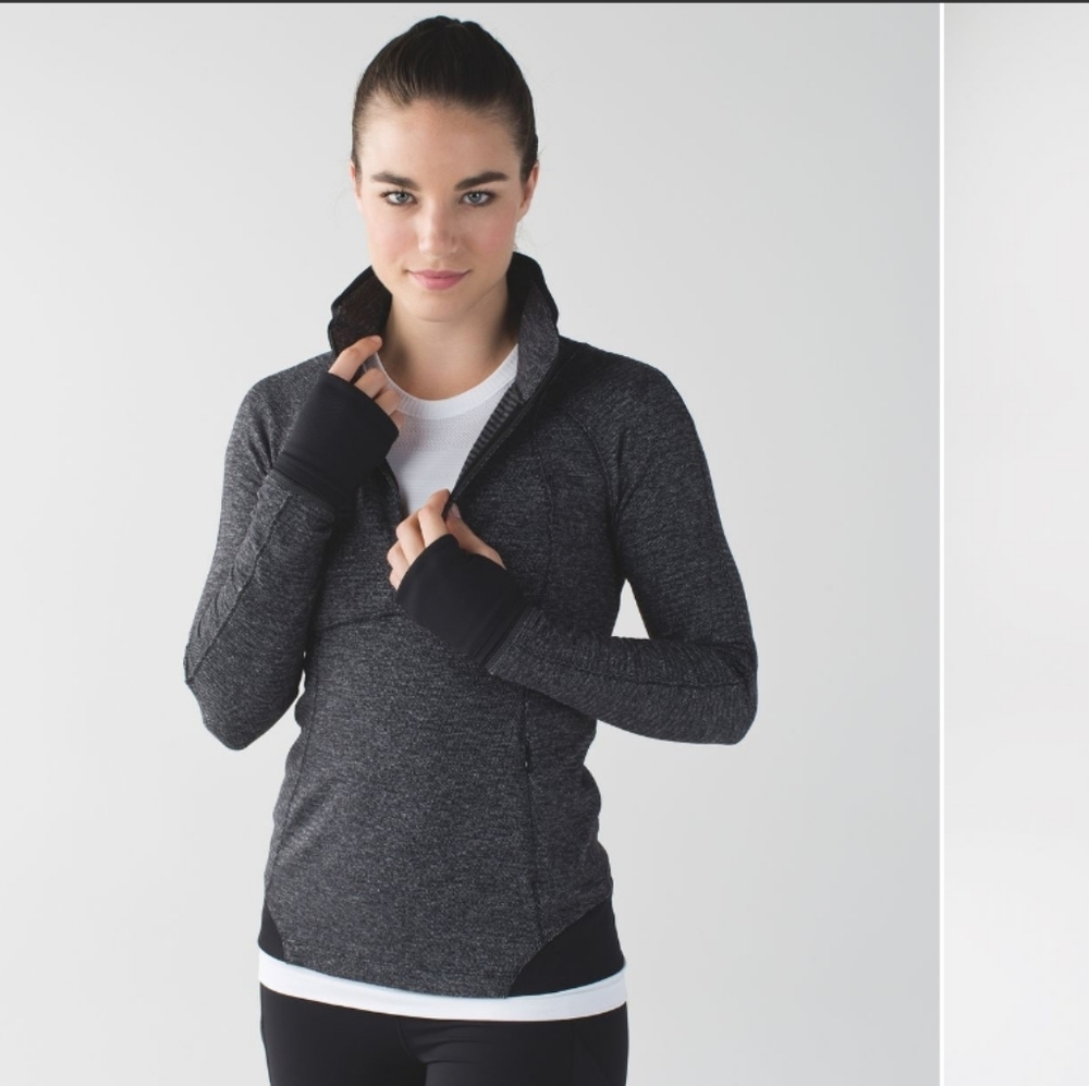Lululemon Runderful 1/2 Zip Size 8